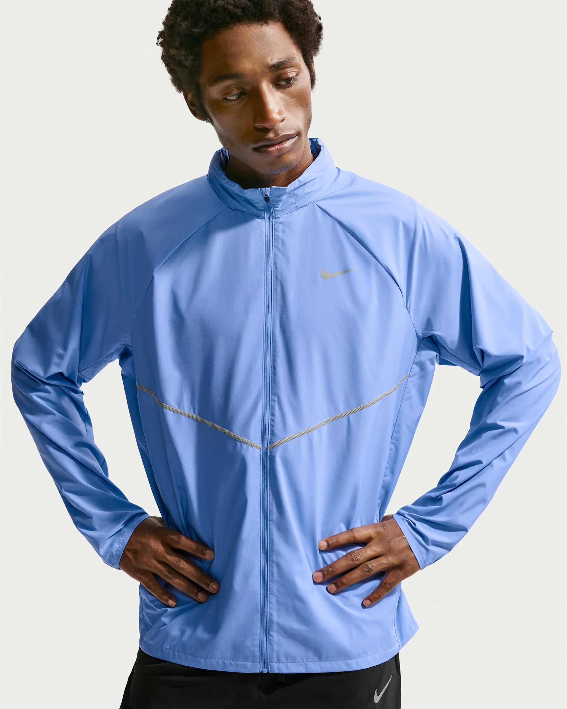 Nike Miler Repel UV Korumalı Erkek Koşu Ceketi. Nike TR
